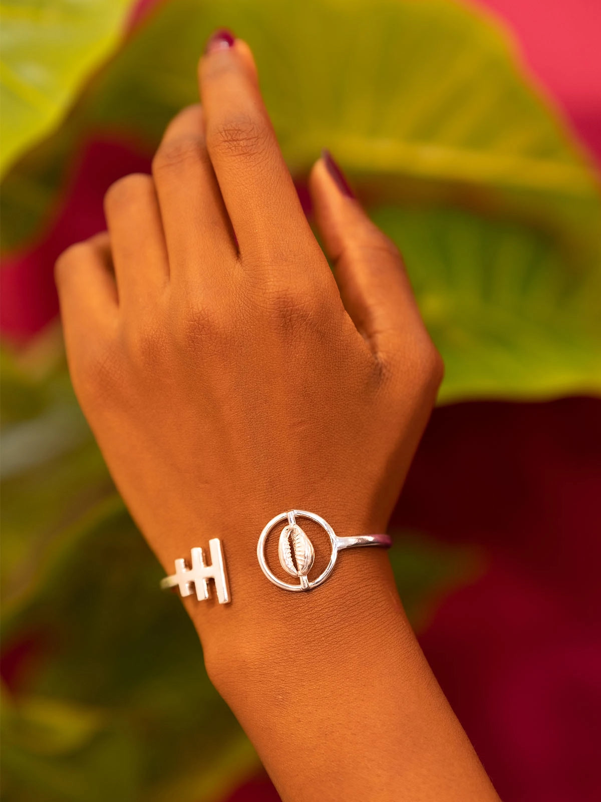 Bracelet cauri argent design faitmain artisanat senegal afrique