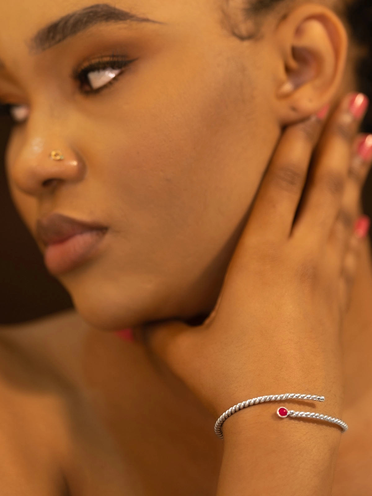Bracelet raw argent design faitmain artisanat senegal afrique