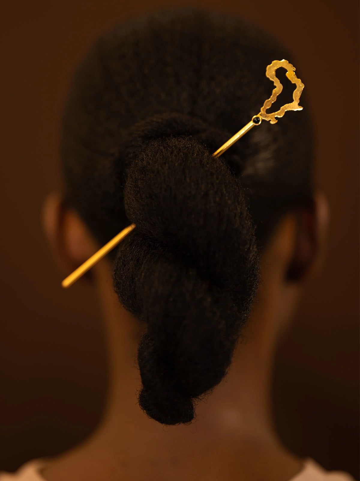 pic mother creux cheveux bronze artistanat bijouterie afrique senegal faitmain